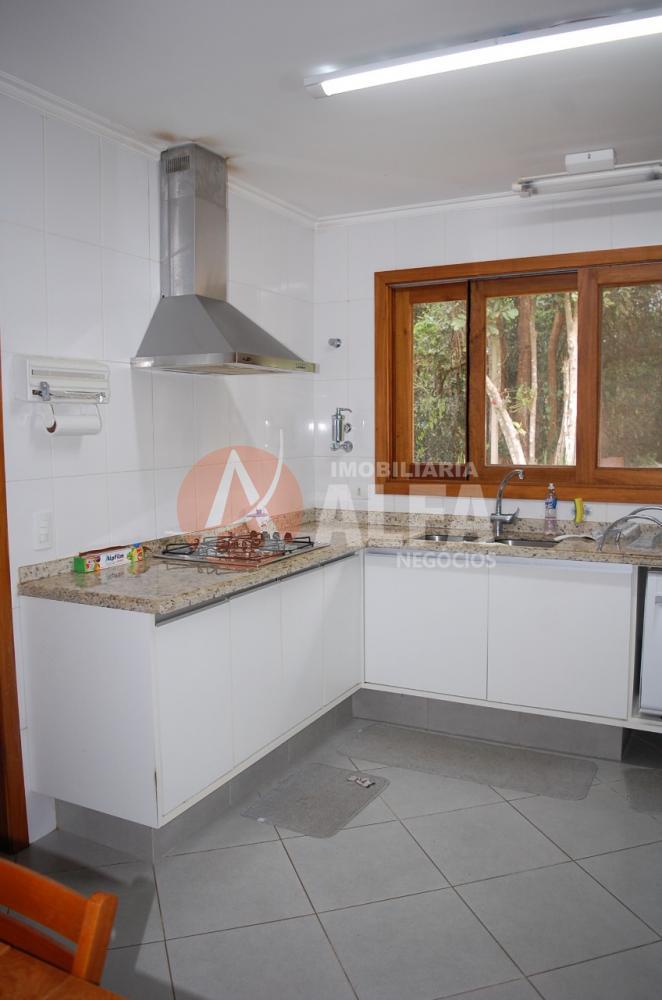 Casa à venda com 2 quartos, 210m² - Foto 14