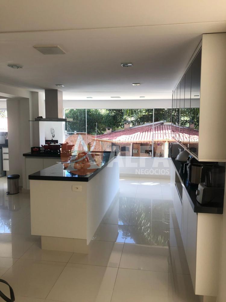 Casa à venda com 4 quartos, 630m² - Foto 20