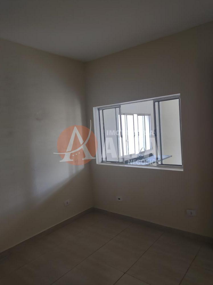 Casa à venda com 2 quartos, 250m² - Foto 11