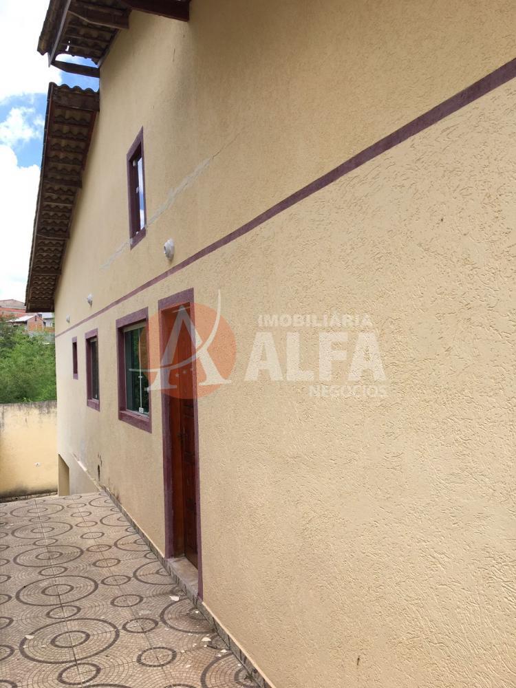 Casa à venda com 2 quartos, 70m² - Foto 3