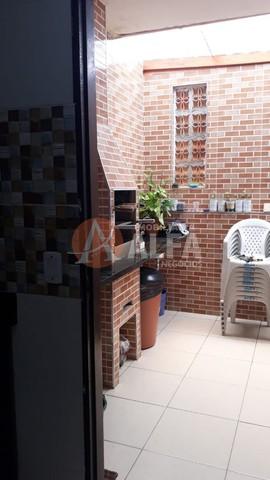 Casa à venda com 2 quartos, 64m² - Foto 13