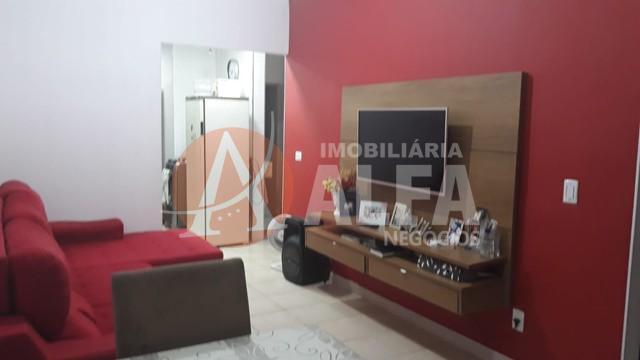 Casa à venda com 2 quartos, 64m² - Foto 7