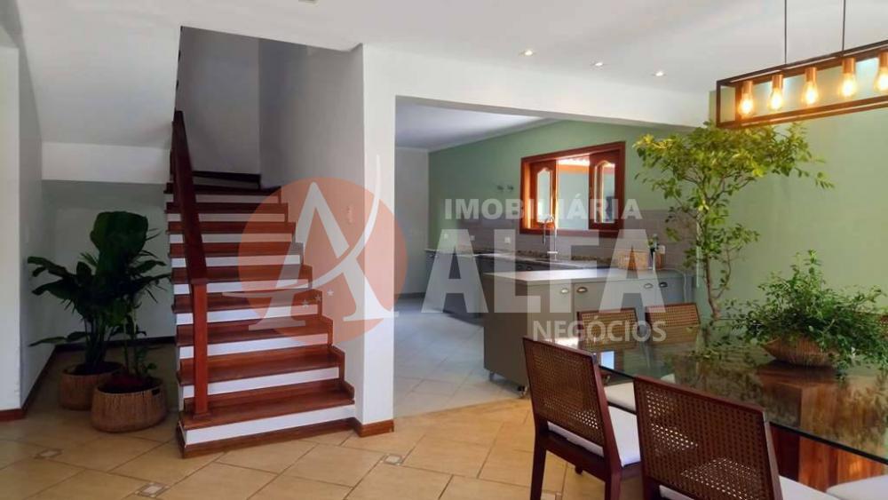 Casa à venda com 3 quartos, 320m² - Foto 9