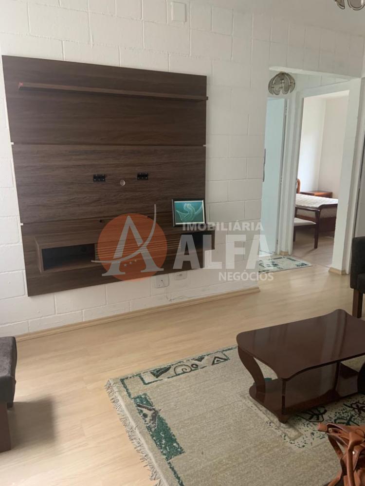 Apartamento à venda com 2 quartos, 65m² - Foto 2