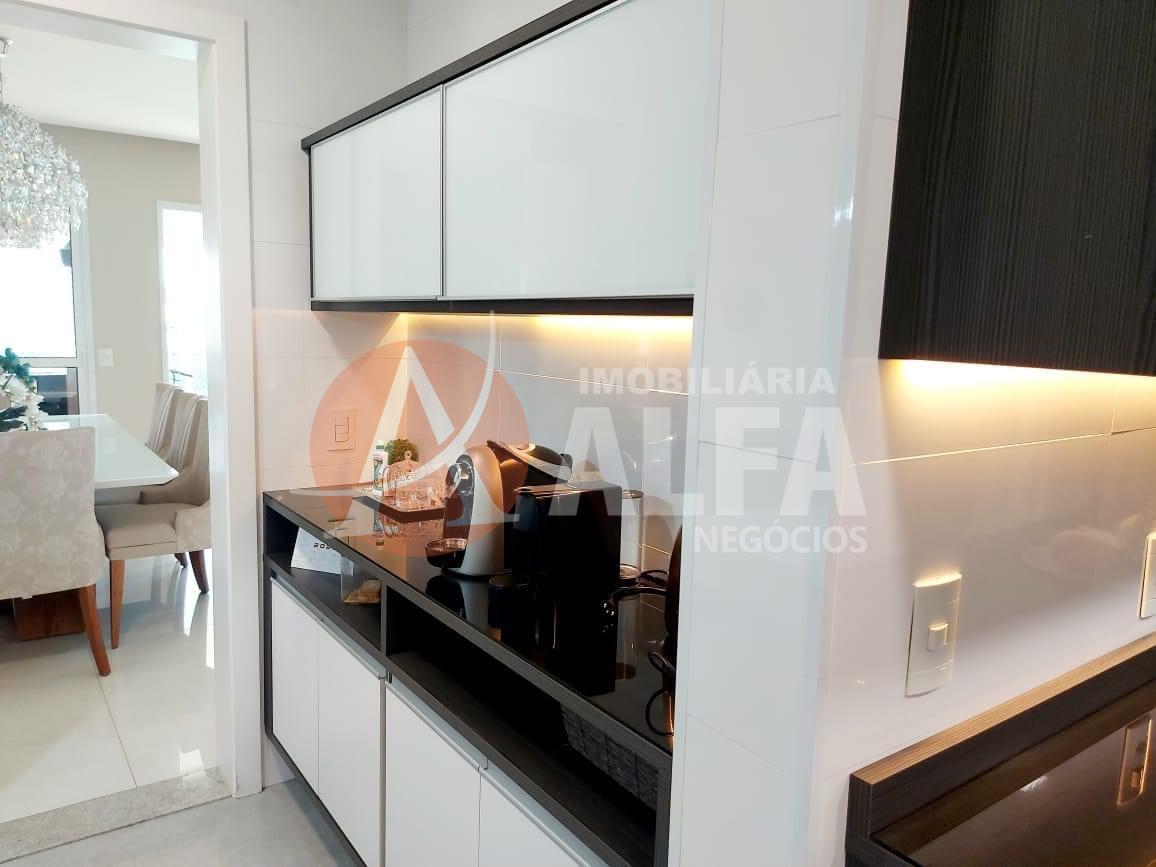 Apartamento à venda com 3 quartos, 194m² - Foto 14