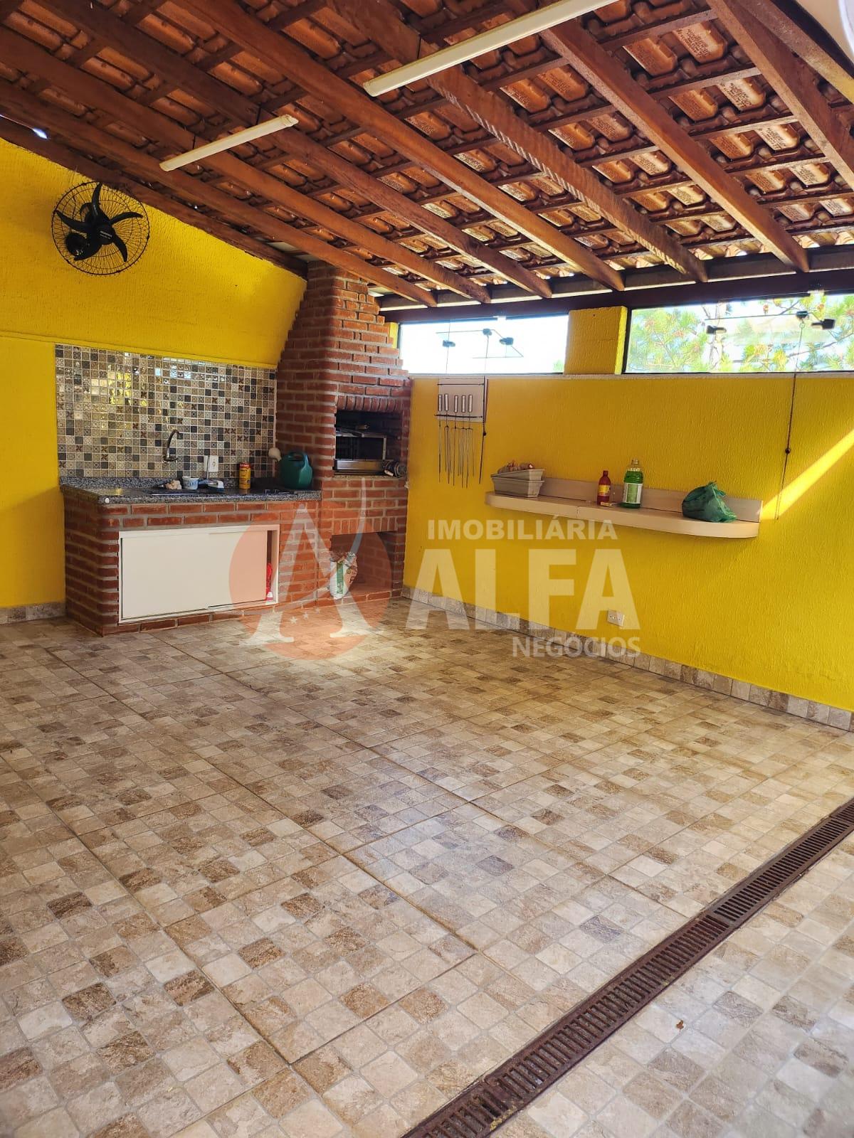 Casa à venda com 2 quartos, 150m² - Foto 13