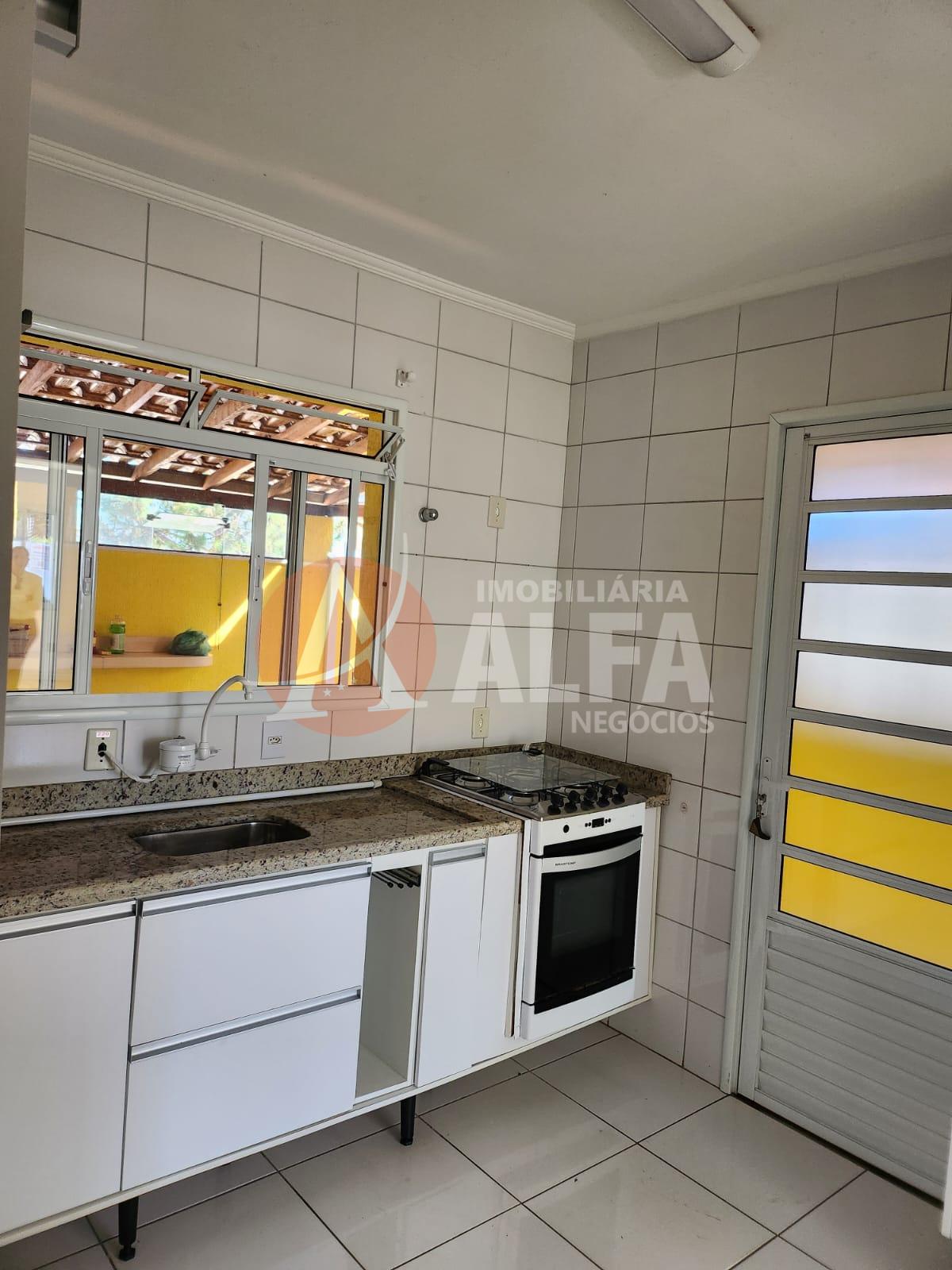 Casa à venda com 2 quartos, 150m² - Foto 9