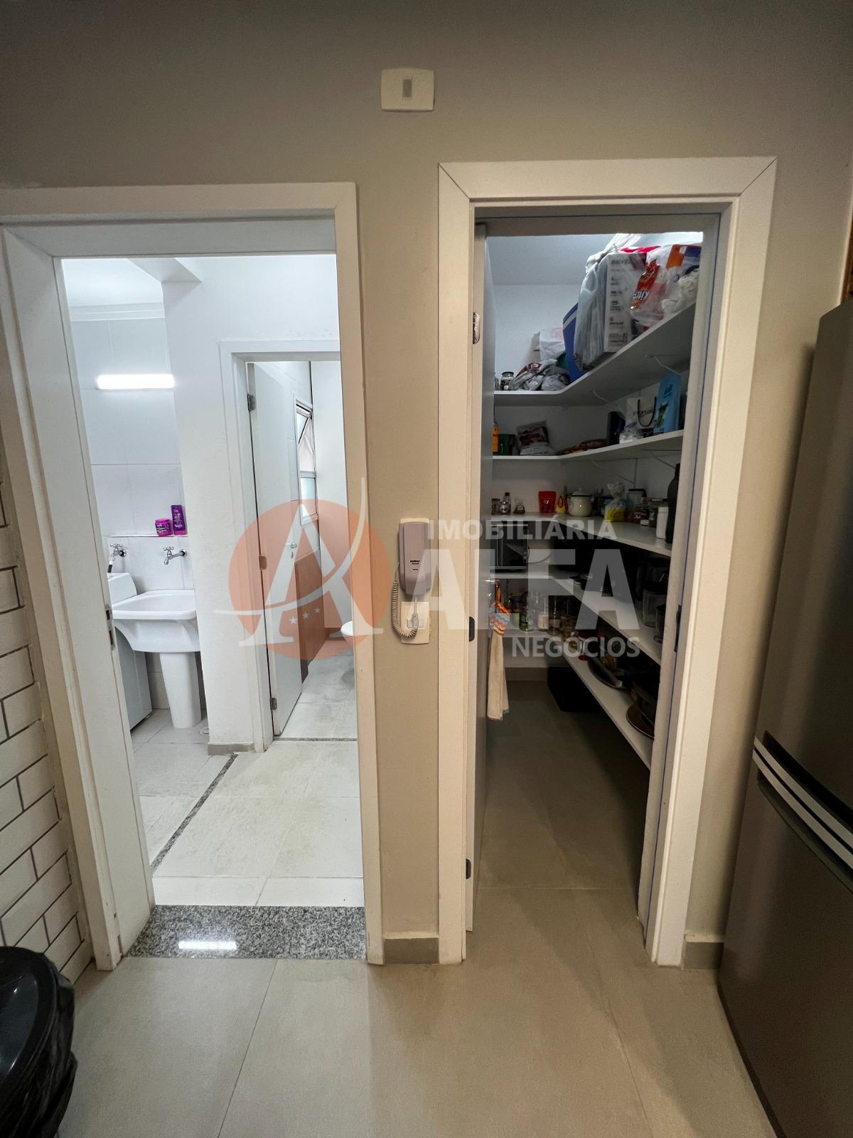 Casa para alugar com 3 quartos, 180m² - Foto 6