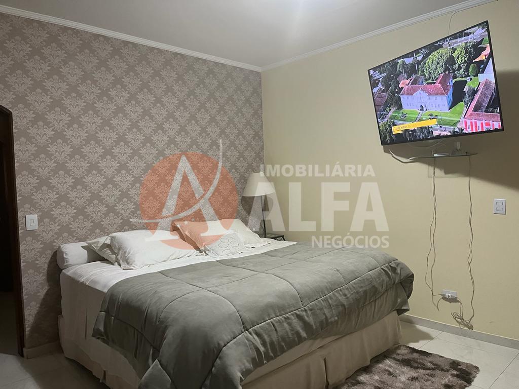 Casa à venda com 4 Dormitórios - Condomínio Dom Henrique III - Cotia / SP