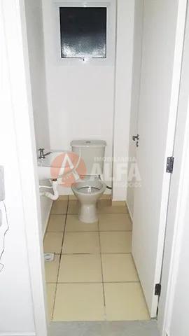 Casa à venda com 2 quartos, 70m² - Foto 4