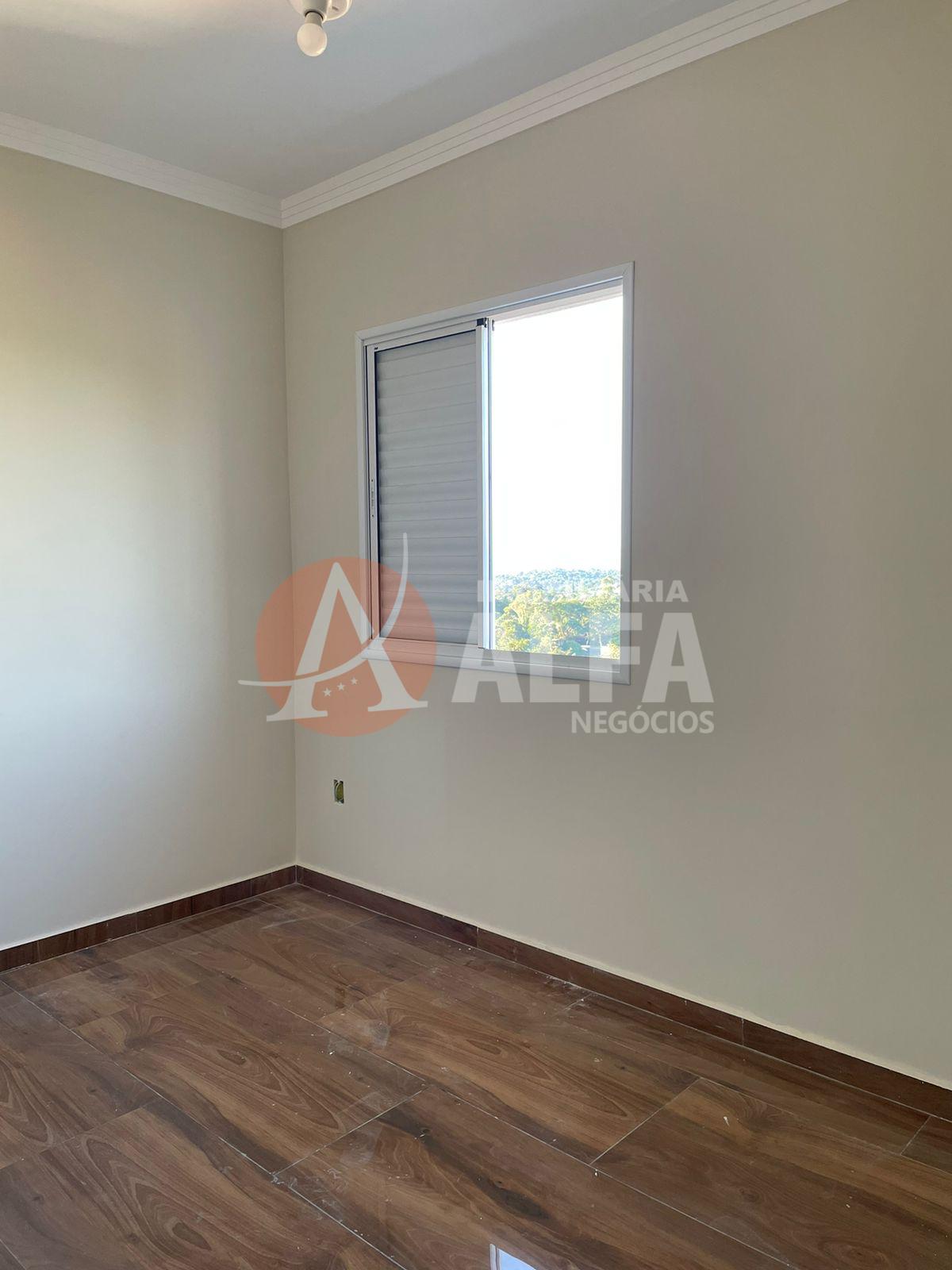 Casa à venda com 3 quartos, 156m² - Foto 3