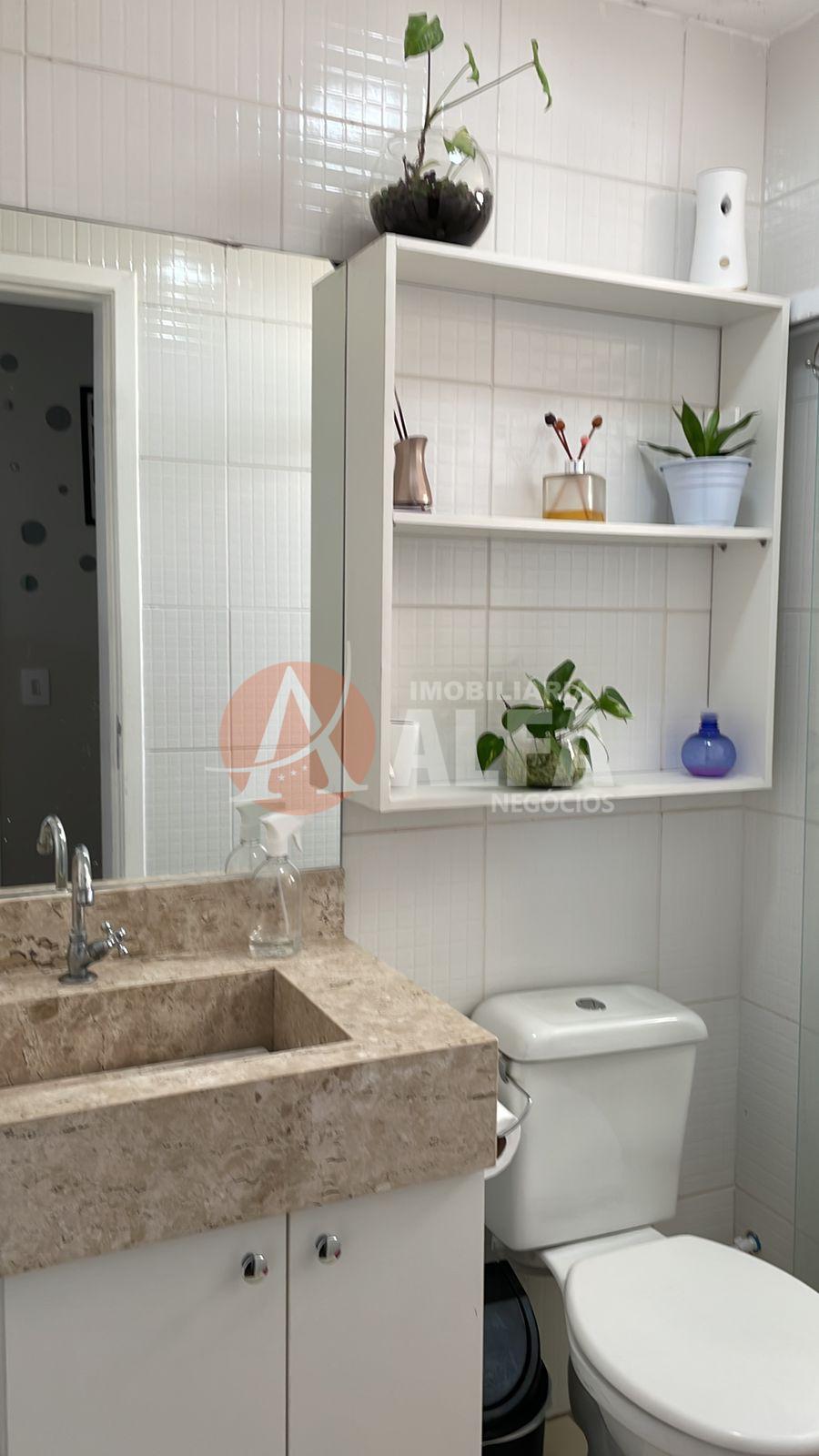 Apartamento para alugar com 2 quartos, 96m² - Foto 11