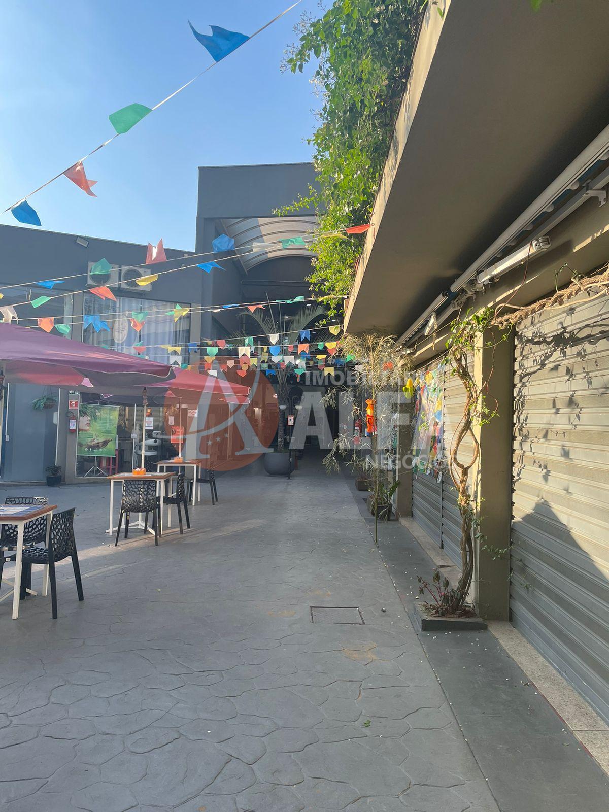 Sala comercial com 25 m² (L) - Jardim da Glória - Granja Viana - Cotia / SP