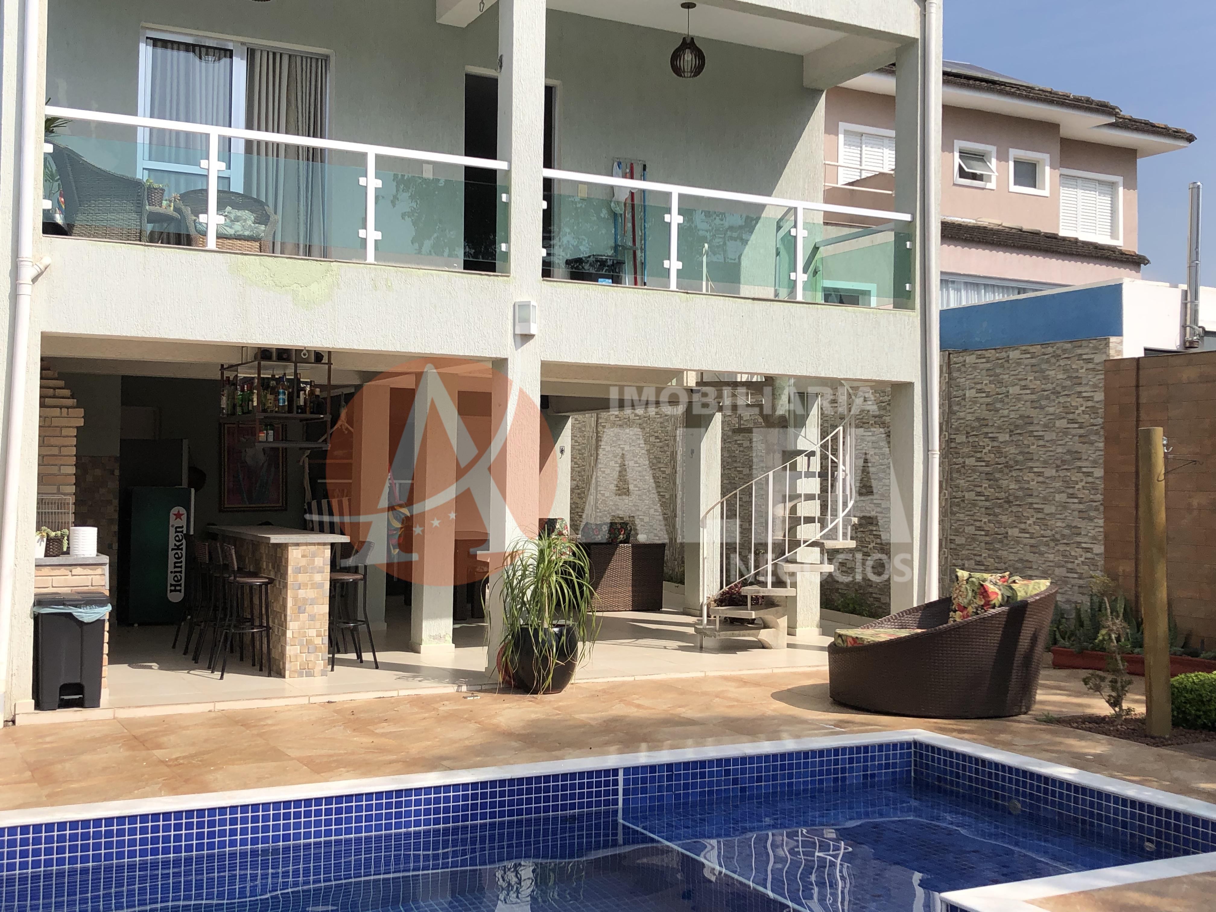 Casa à venda com 3 quartos, 330m² - Foto 34