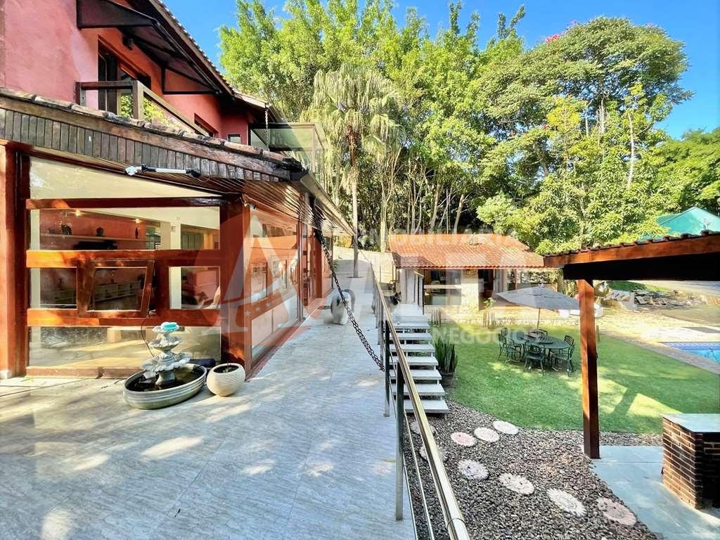 Casa à venda com 4 quartos, 1806m² - Foto 31