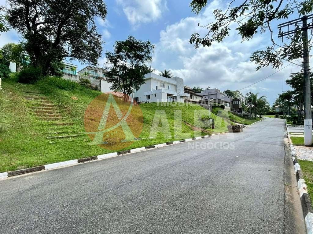 Terreno à venda com 1 quarto, 500m² - Foto 3