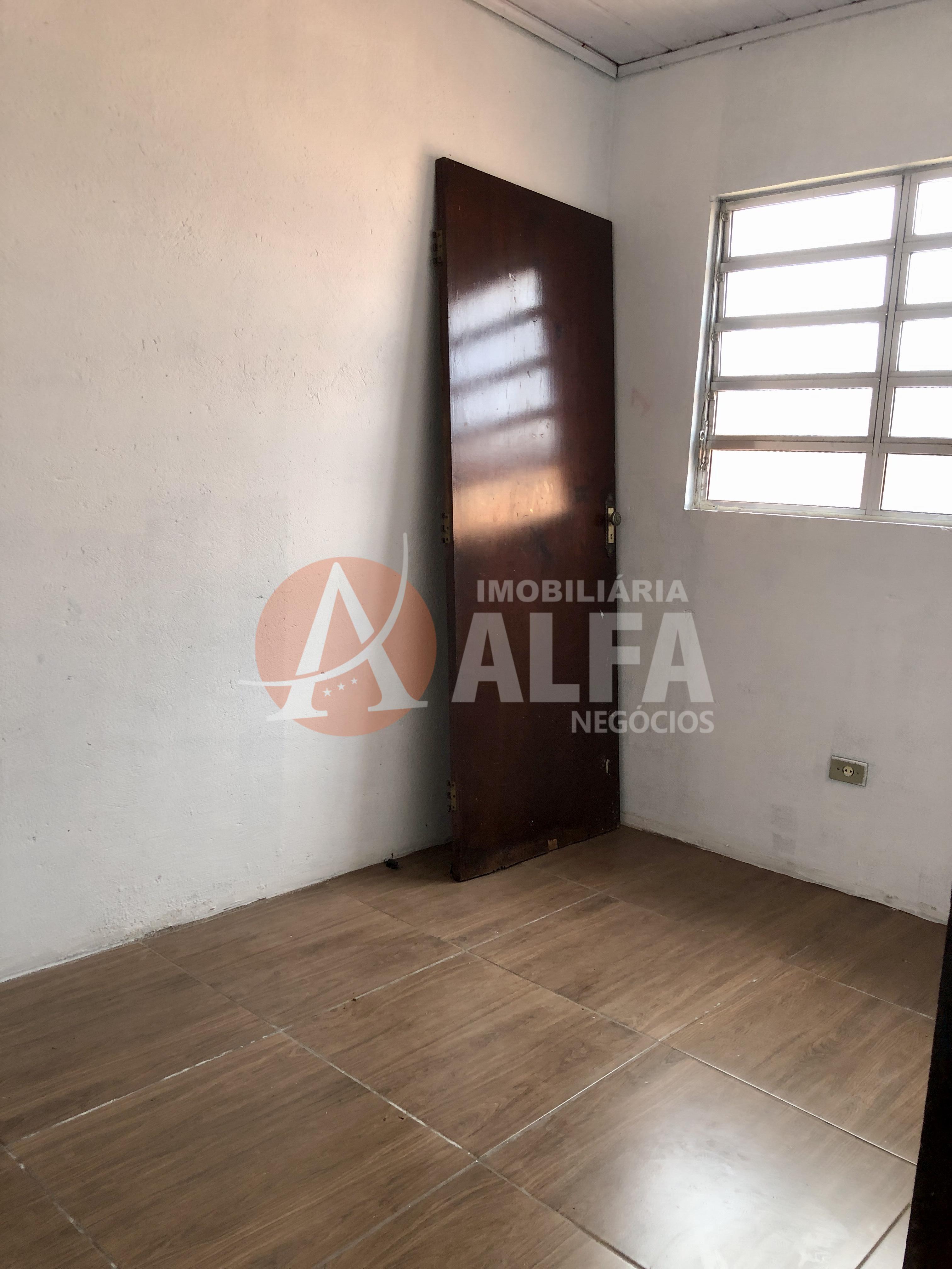 Casa à venda com 4 quartos, 100m² - Foto 13