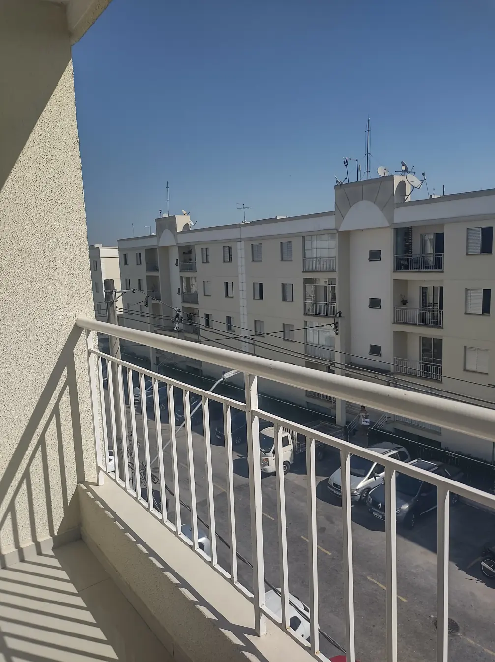 Apartamento com 02 Quartos - Condomínio Costa Verde - Cotia/SP