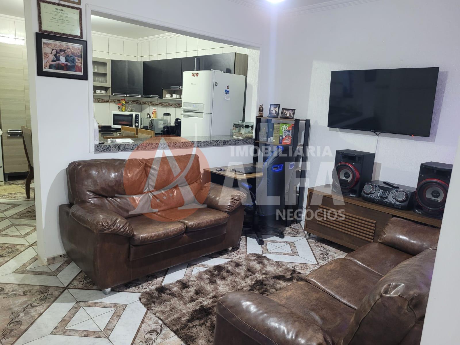 Casa à venda com 2 quartos, 200m² - Foto 13