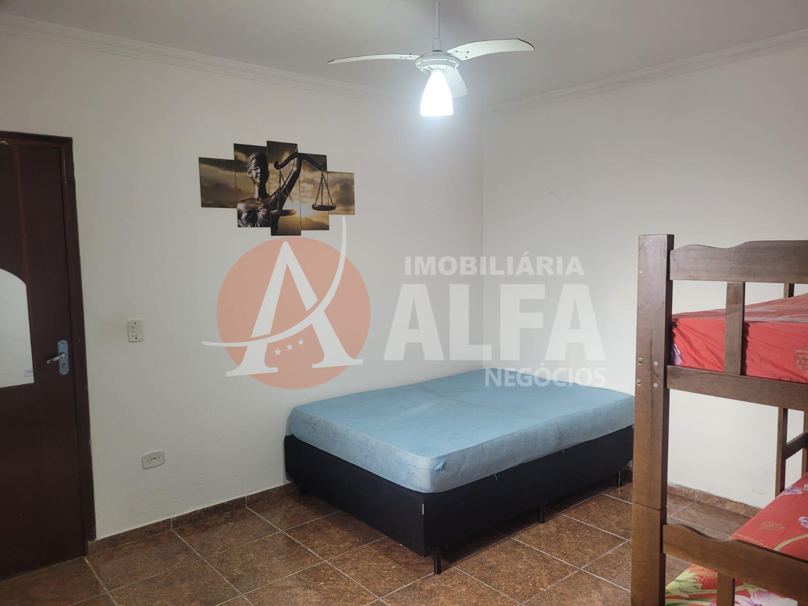 Casa à venda com 2 quartos, 200m² - Foto 32