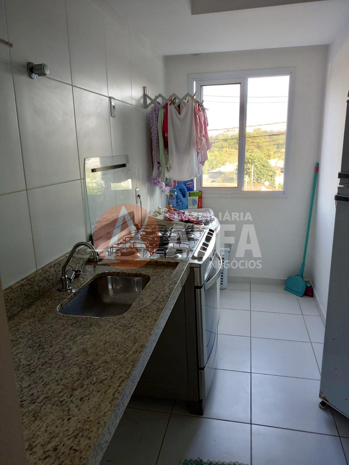 Apartamento à venda com 2 quartos, 47m² - Foto 4