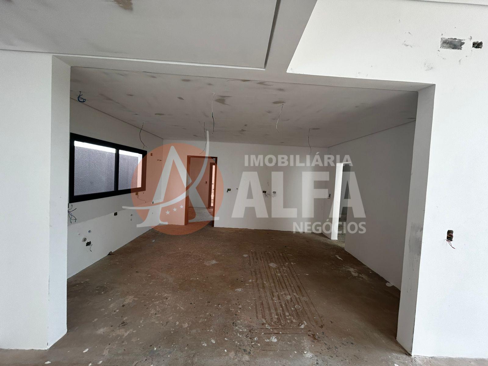 Casa à venda com 5 quartos, 220m² - Foto 9