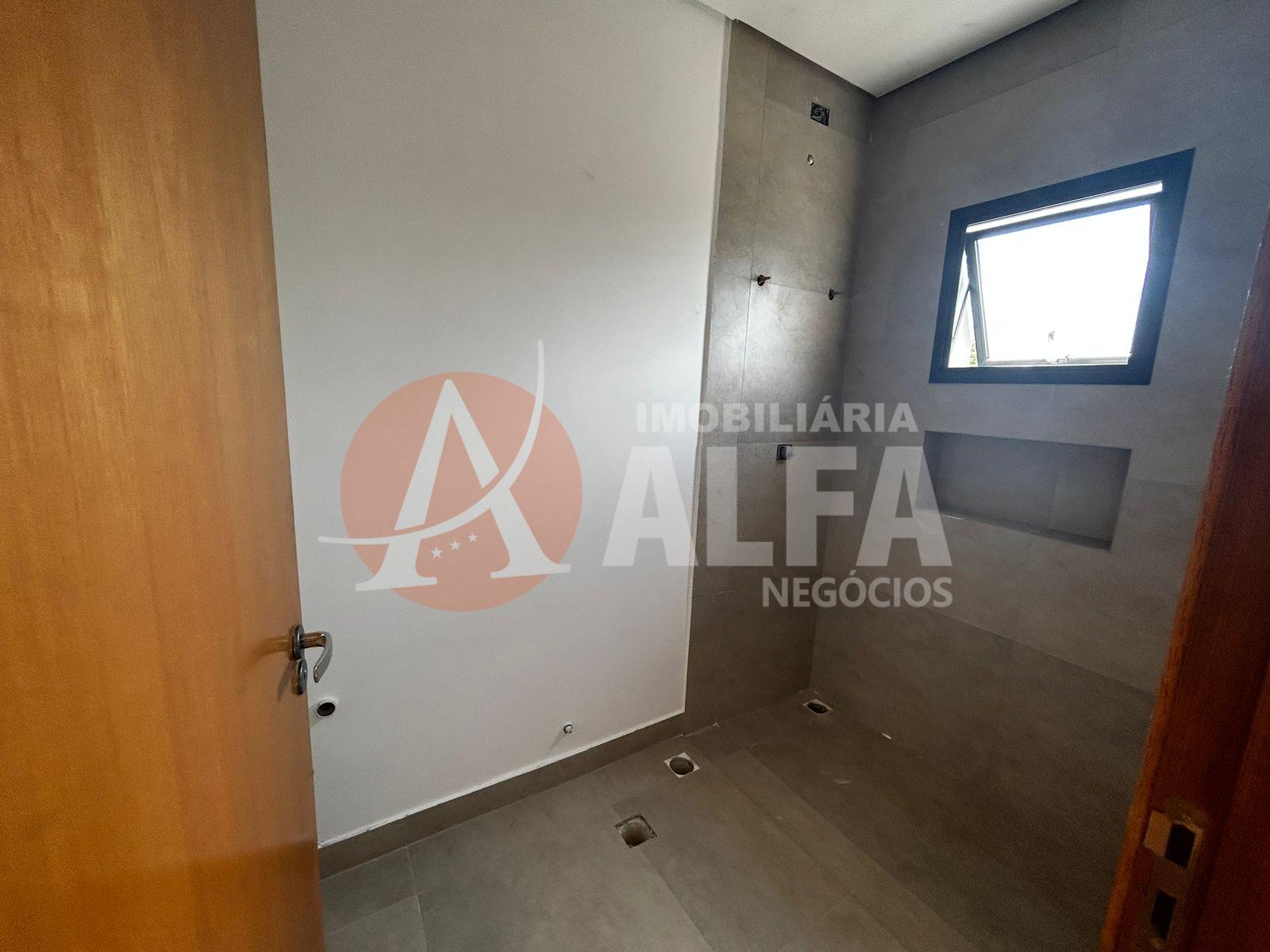 Casa à venda com 5 quartos, 220m² - Foto 6