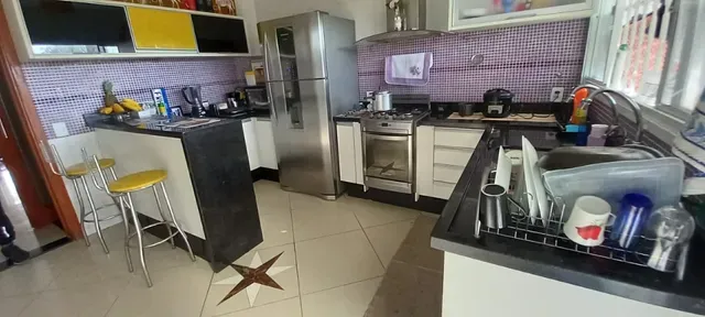 Casa para alugar com 3 quartos, 130m² - Foto 10