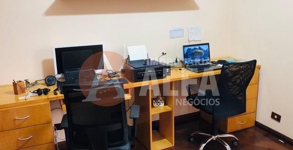 Casa com 4 Suites - Jardim passargada - Cotia/sp