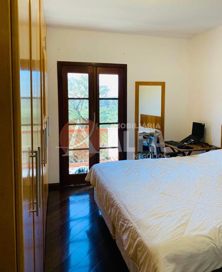 Casa com 4 Suites - Jardim passargada - Cotia/sp