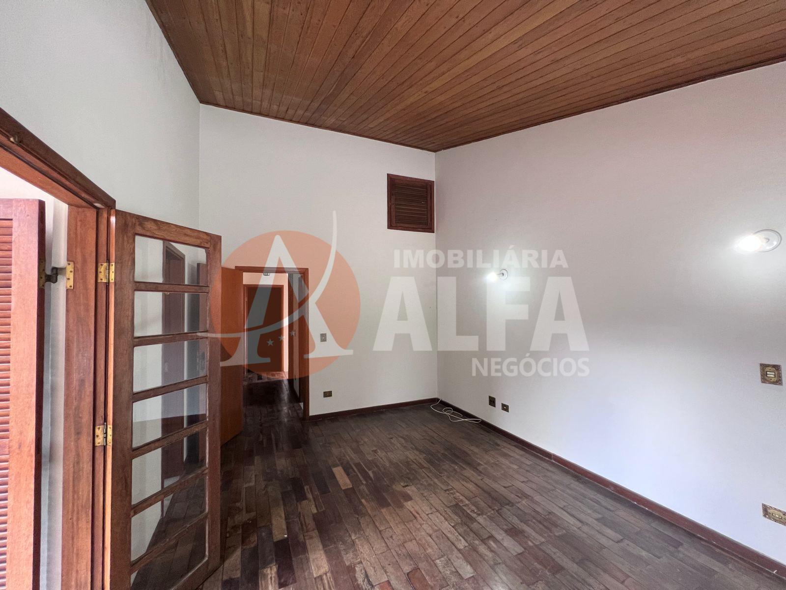 Casa com 3 Dormitórios - Condomínio Petit Village - COTIA/SP