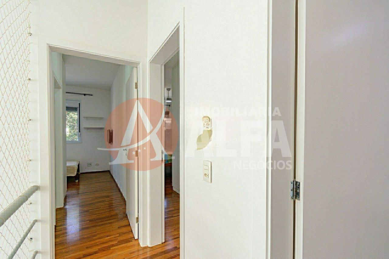 Casa com 3 Suites - Condomínio vila Cambará - Jardim Pioneira Cotia - SP