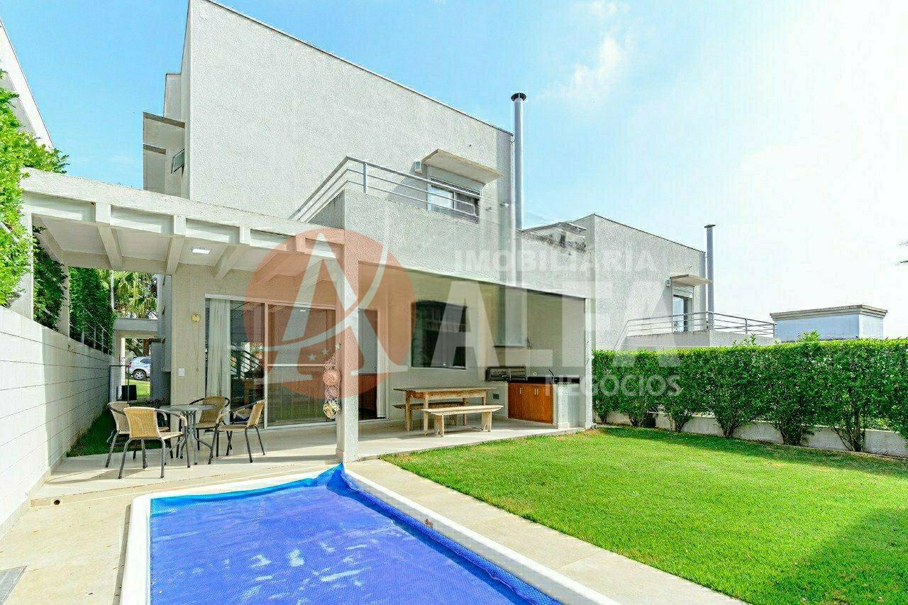 Casa com 3 Suites - Condomínio vila Cambará - Jardim Pioneira Cotia - SP