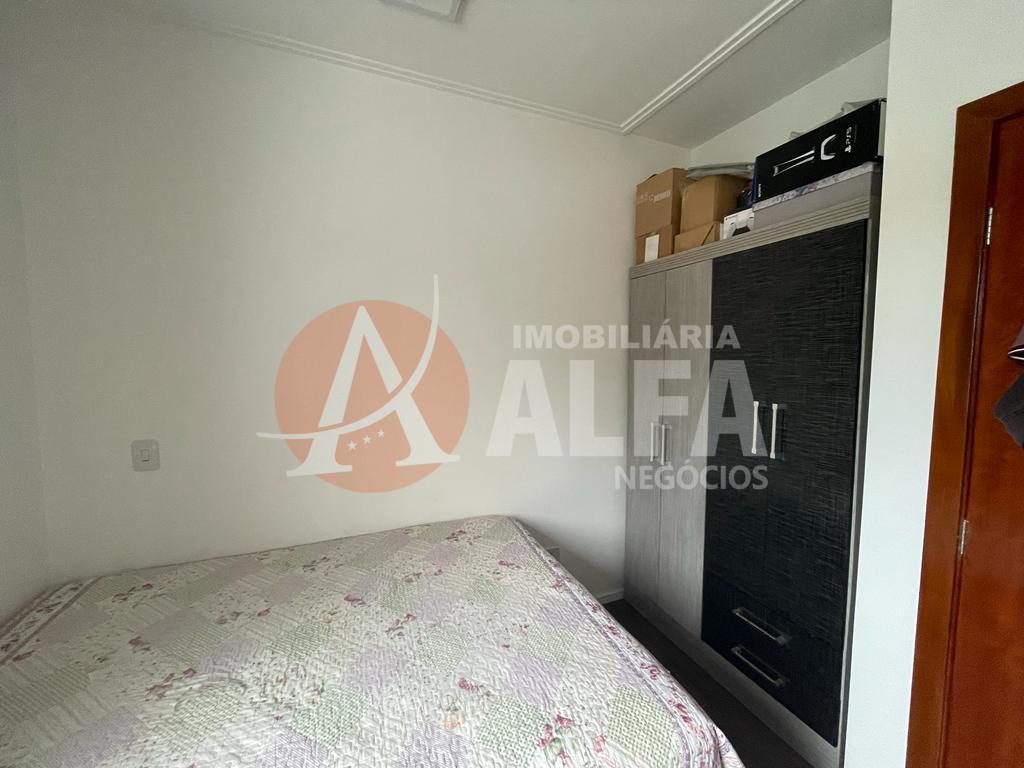 Casa com 2 Suites Condomínio Ipê Amarelo -  Chácara Pavoeiro - Cotia - SP