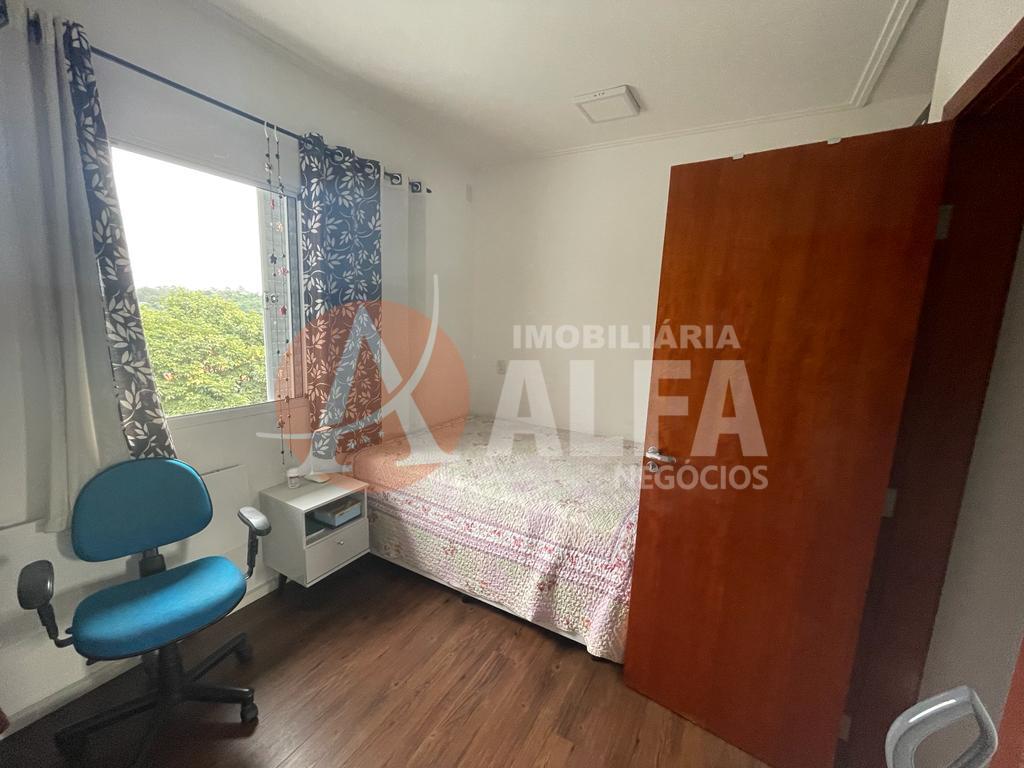 Casa com 2 Suites Condomínio Ipê Amarelo -  Chácara Pavoeiro - Cotia - SP