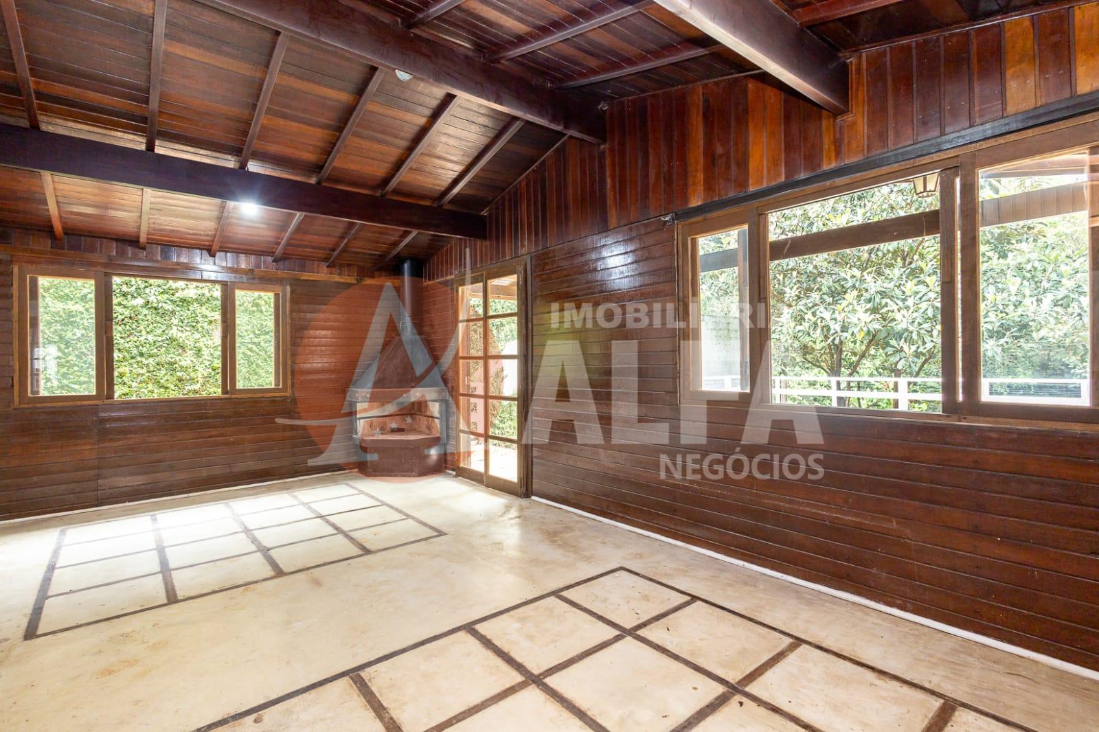 Casa com 3 Dormitórios - Condomínio Carneiro Viana - Pitas - Cotia/SP