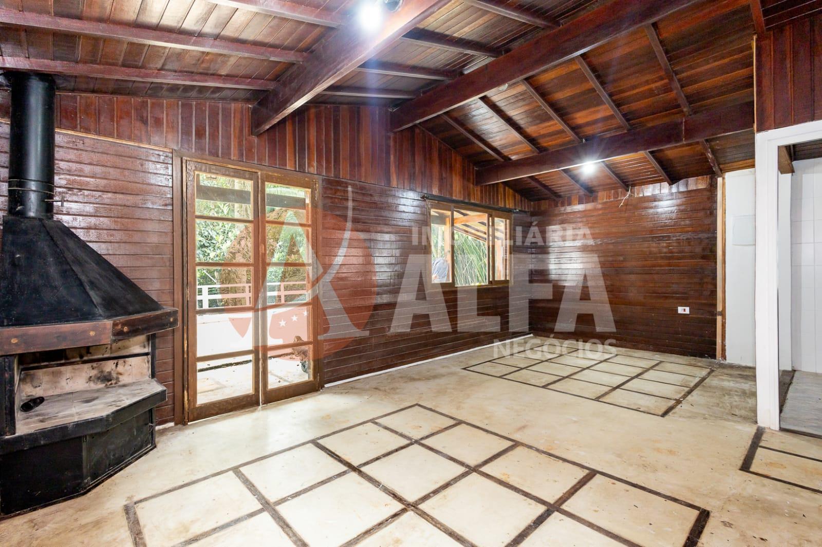 Casa com 3 Dormitórios - Condomínio Carneiro Viana - Pitas - Cotia/SP