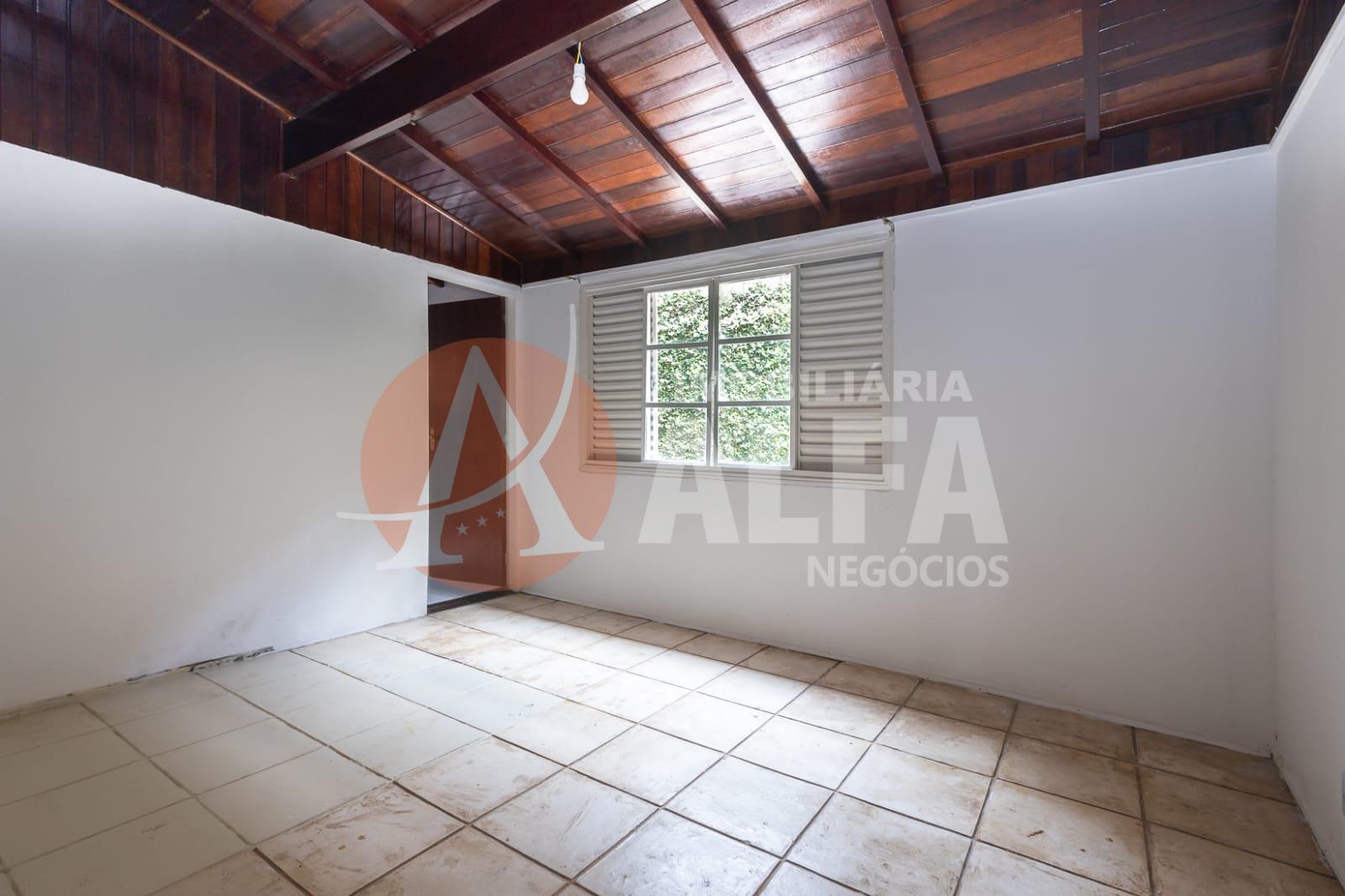 Casa com 3 Dormitórios - Condomínio Carneiro Viana - Pitas - Cotia/SP
