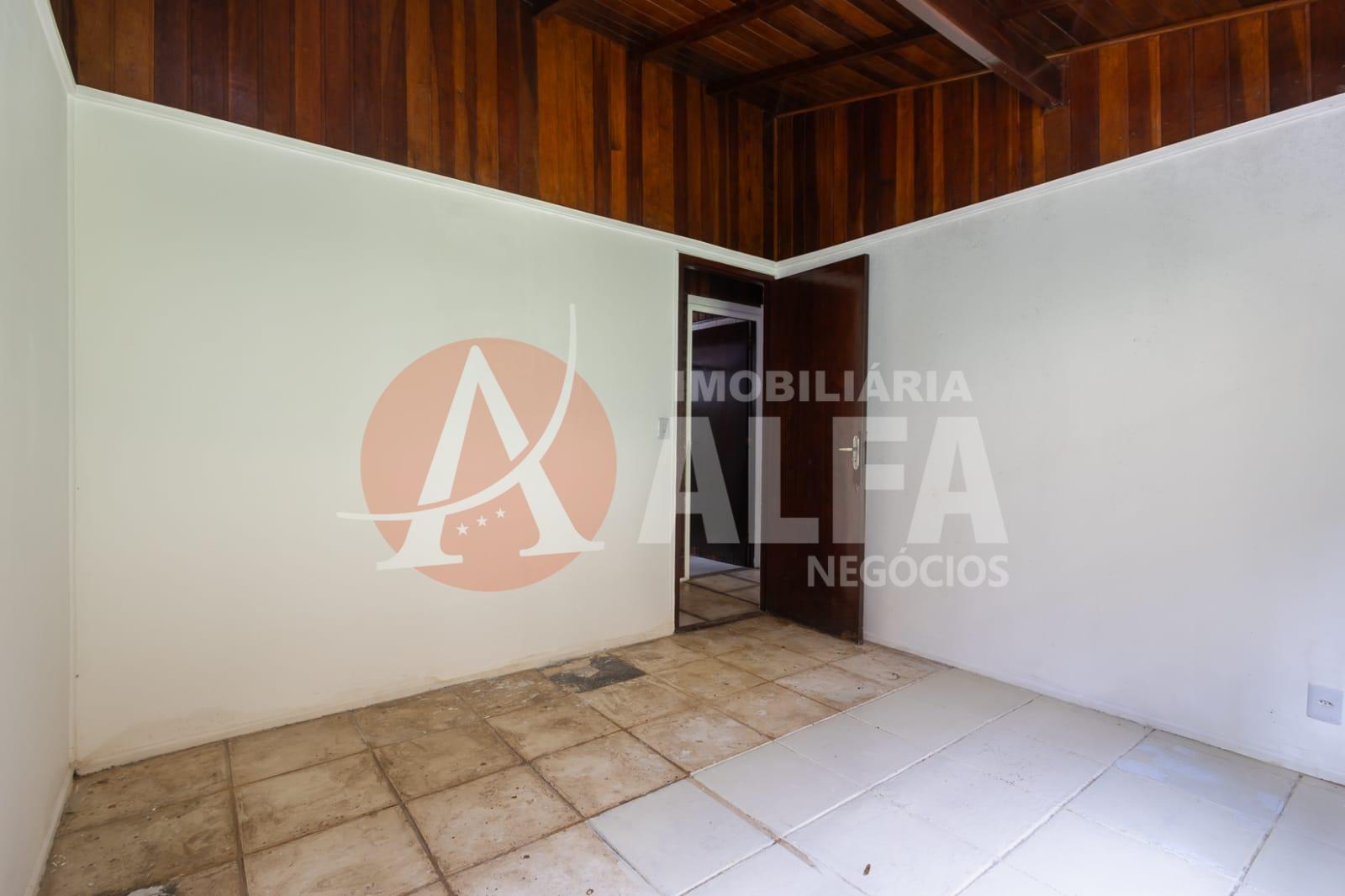 Casa com 3 Dormitórios - Condomínio Carneiro Viana - Pitas - Cotia/SP