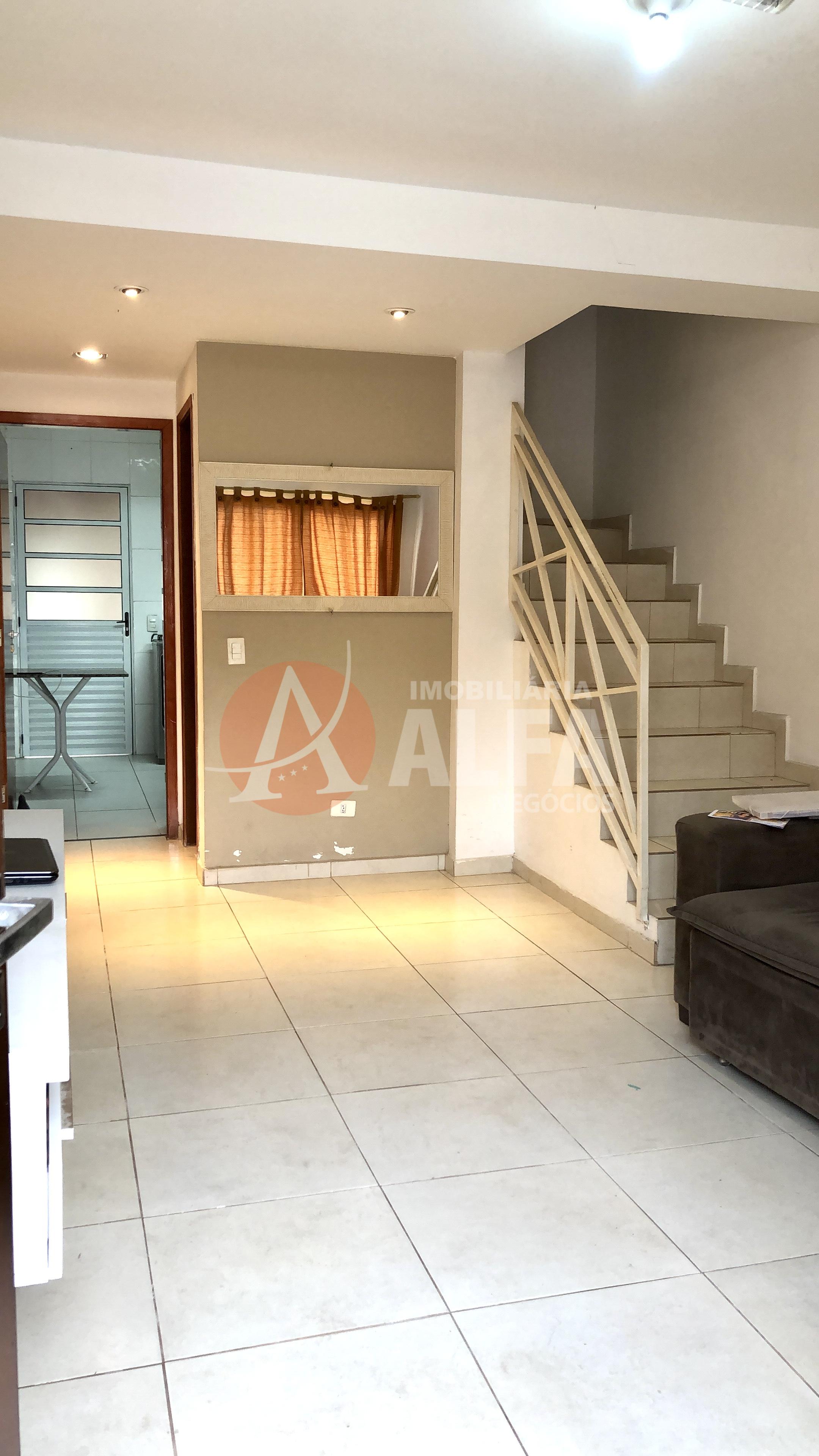 Casa à venda com 2 quartos, 70m² - Foto 13