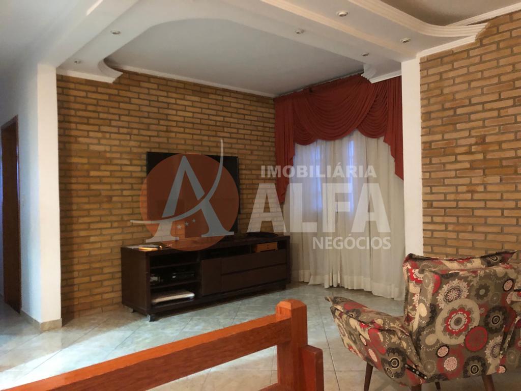 Sobrado com 2 Casas no Jardim São Miguel Cotia/SP 