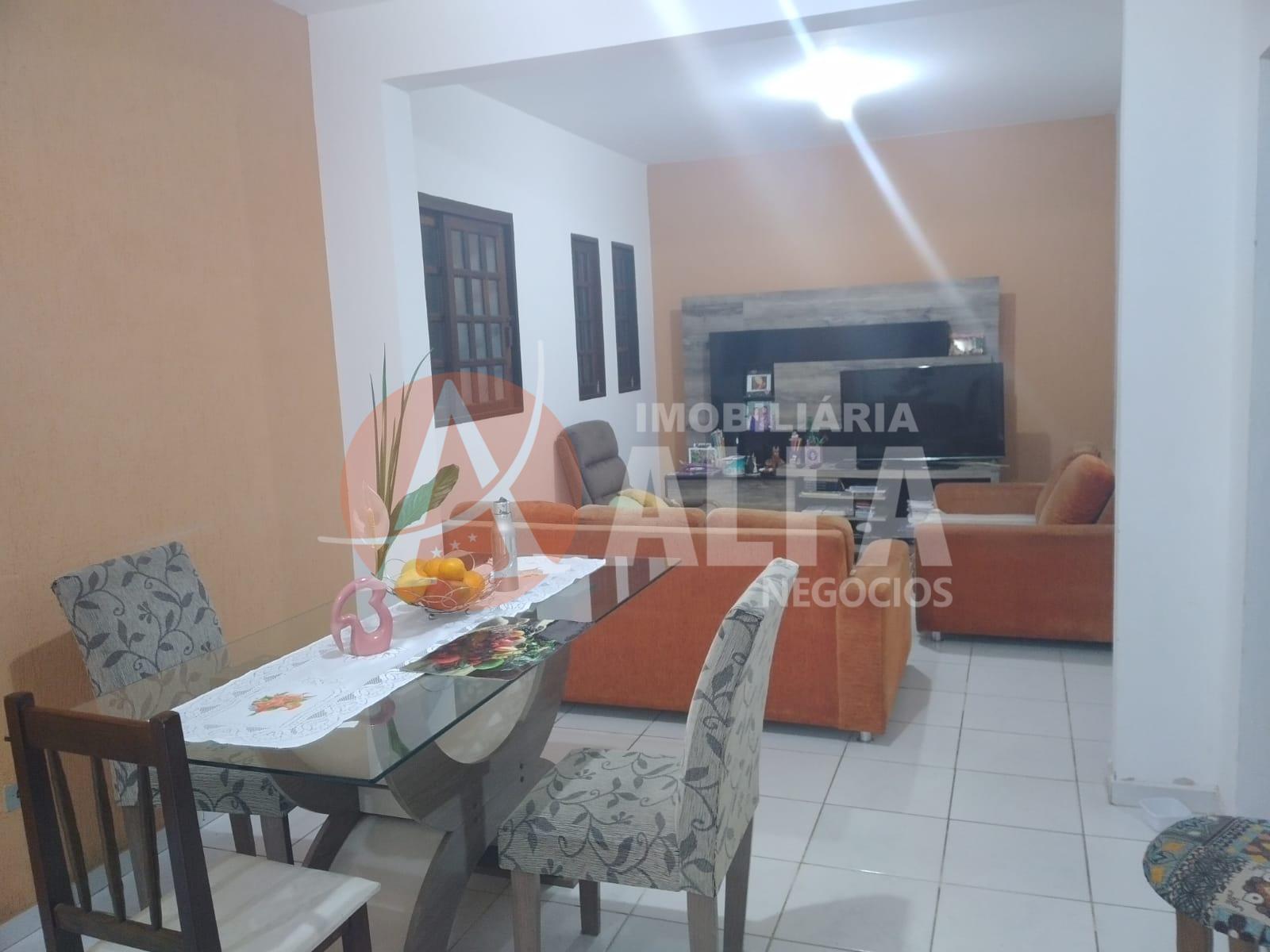 Sobrado com 2 Casas no Jardim São Miguel Cotia/SP 