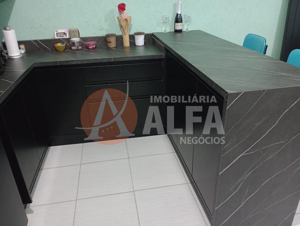 Casa Térrea com 2 Dormitórios Jardim Leonor - Cotia/SP