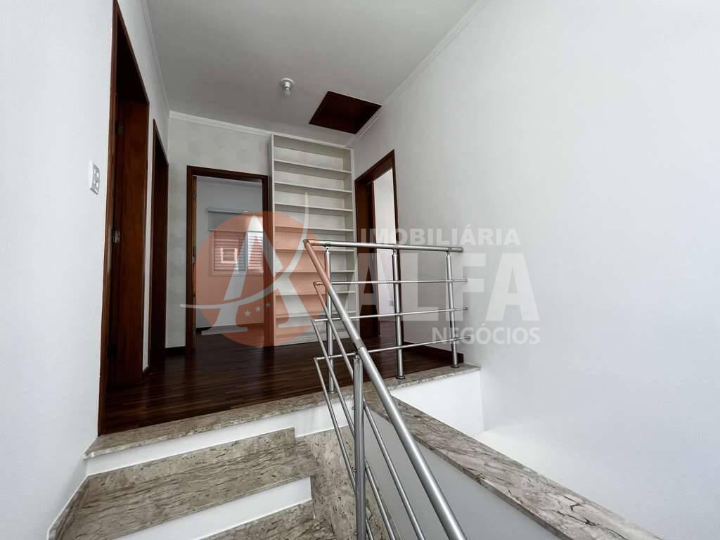 Casa à venda com 3 quartos, 192m² - Foto 24