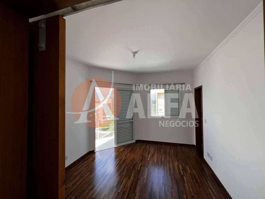 Casa à venda com 3 quartos, 192m² - Foto 25