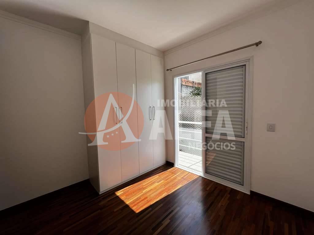 Casa à venda com 3 quartos, 192m² - Foto 34