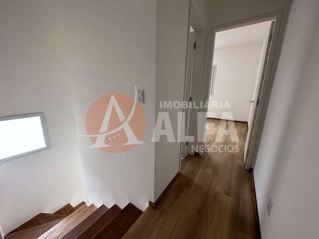 Casa à venda com 2 quartos, 65m² - Foto 10