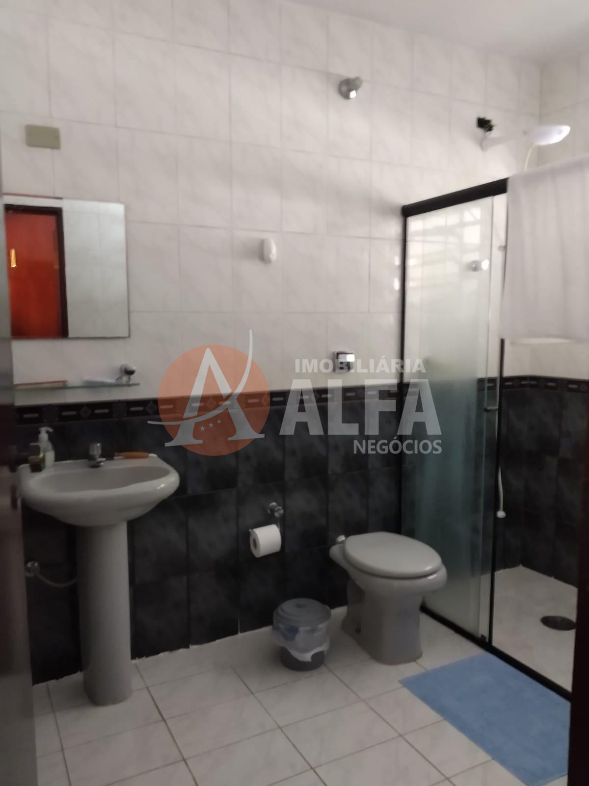 Casa à venda com 3 quartos, 240m² - Foto 11