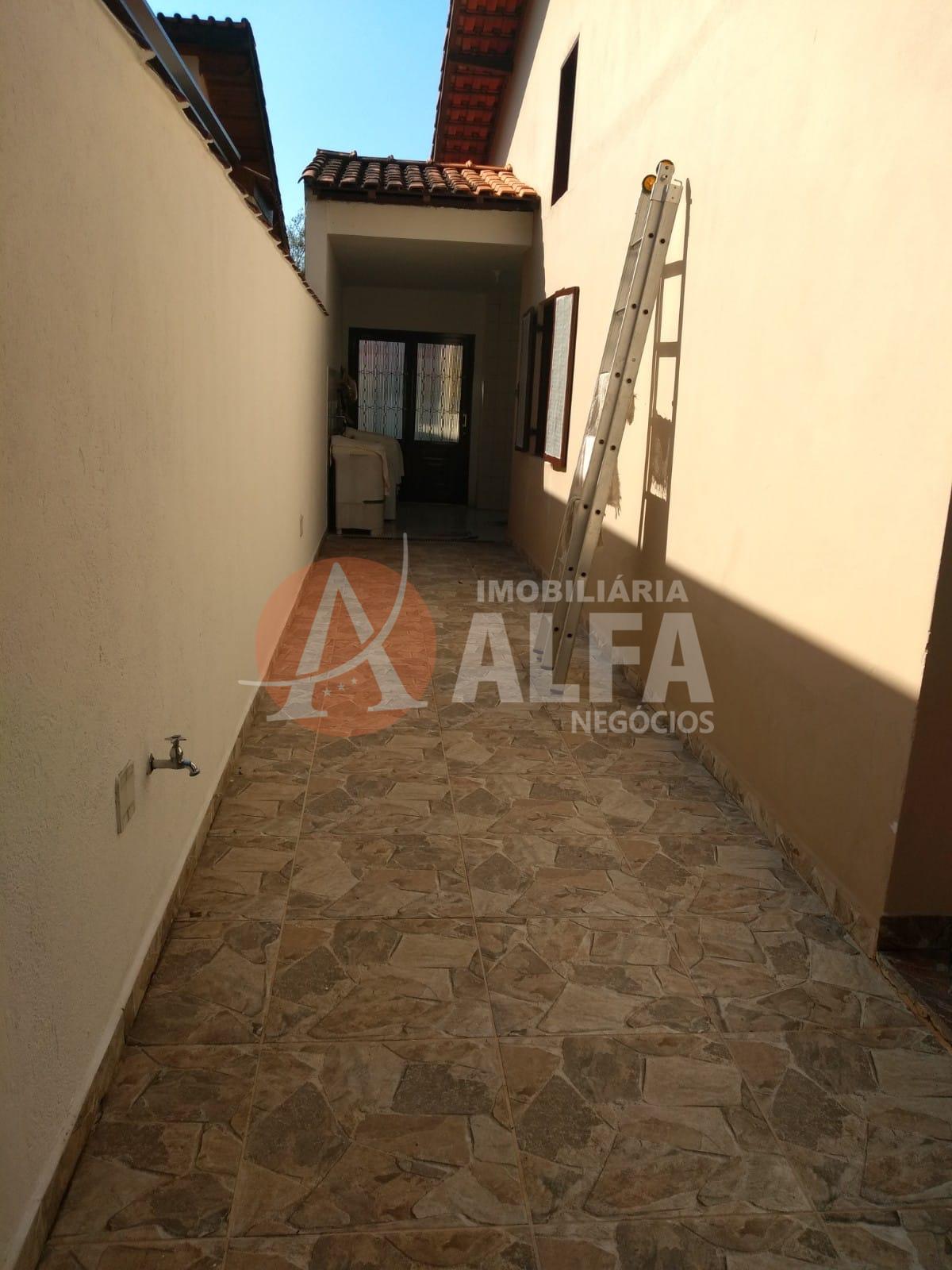 Casa à venda com 3 quartos, 240m² - Foto 22