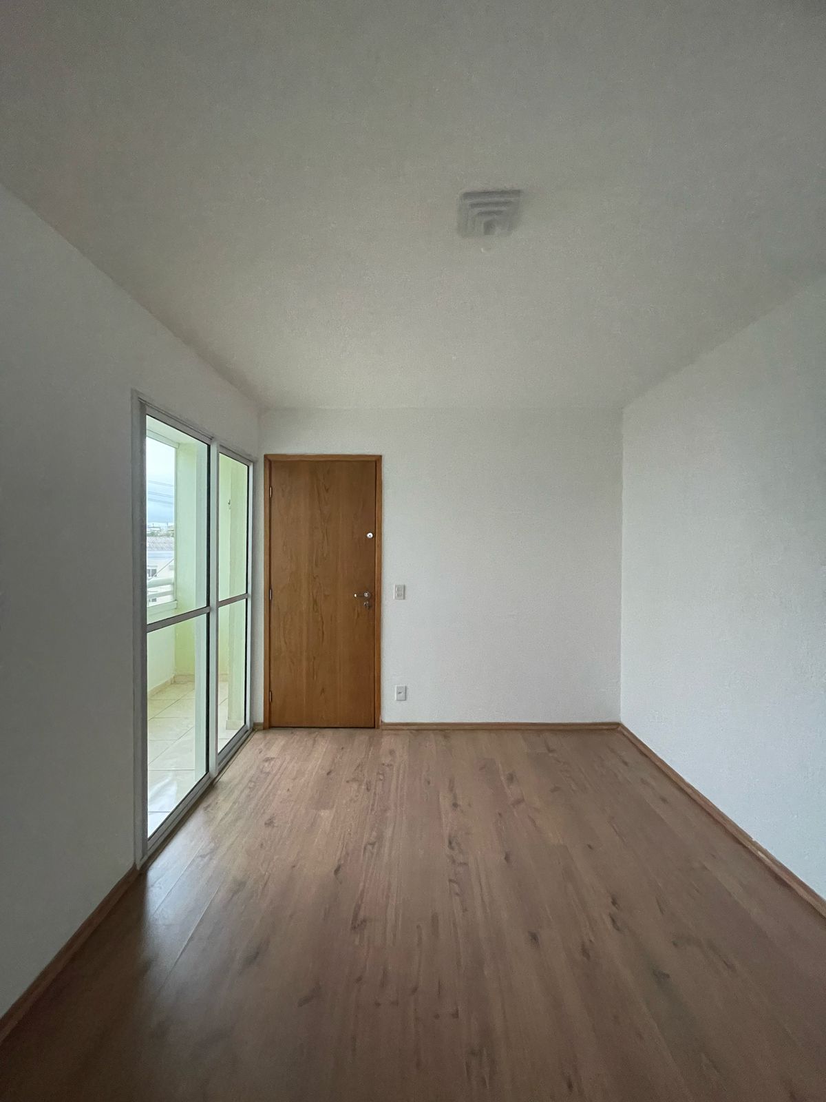 Apartamento 2 Dormitórios -  Condomínio Valle Verde - Jardim Isis - Cotia/SP